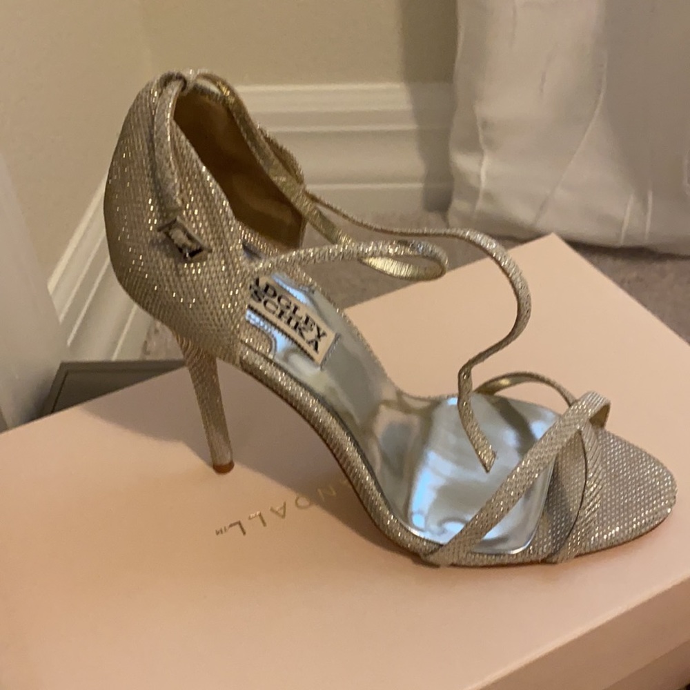Badgley Mischka heels